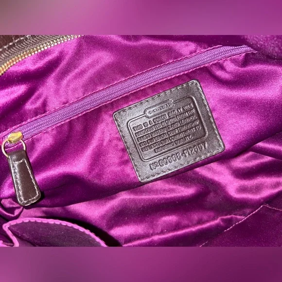 Coach Brown and Black Signature Bag - Picture 10 of 12